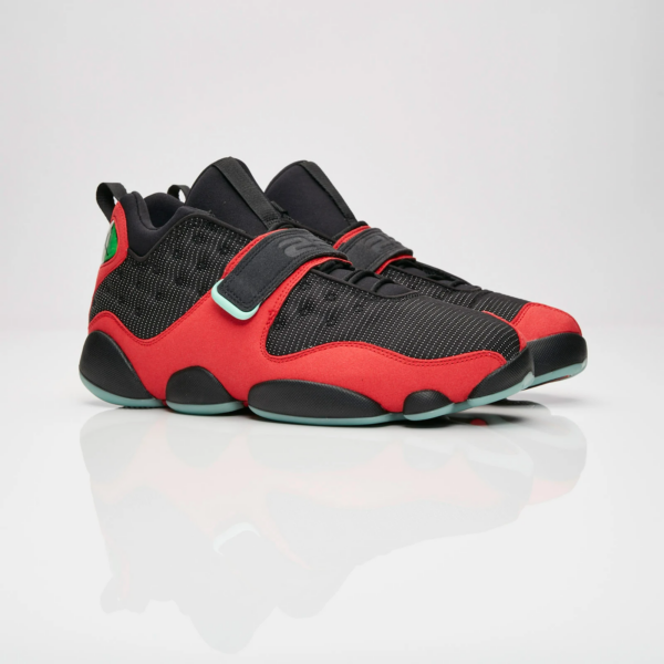 Giày Nike Jordan Black Cat 'Bred' AR0772-006 - Ảnh 2