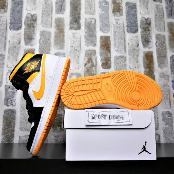 Giày Nike Air Jordan 1 Mid 'Laser Orange Black' CV5276-107 - Ảnh 5