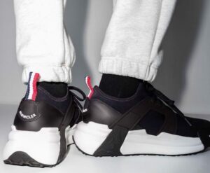 Giay Moncler Lunarove Trainers 'Black' I109B4M00050M1419999