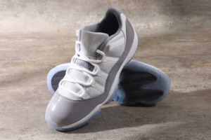 Giay Nike Air Jordan 11 Retro Low 'Cement Grey' AV2187-140
