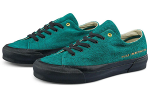 Giay Vans x Julian Klincewicz UA OG Style 31 LX 'Black Beauty' VN0A5DXWB5D