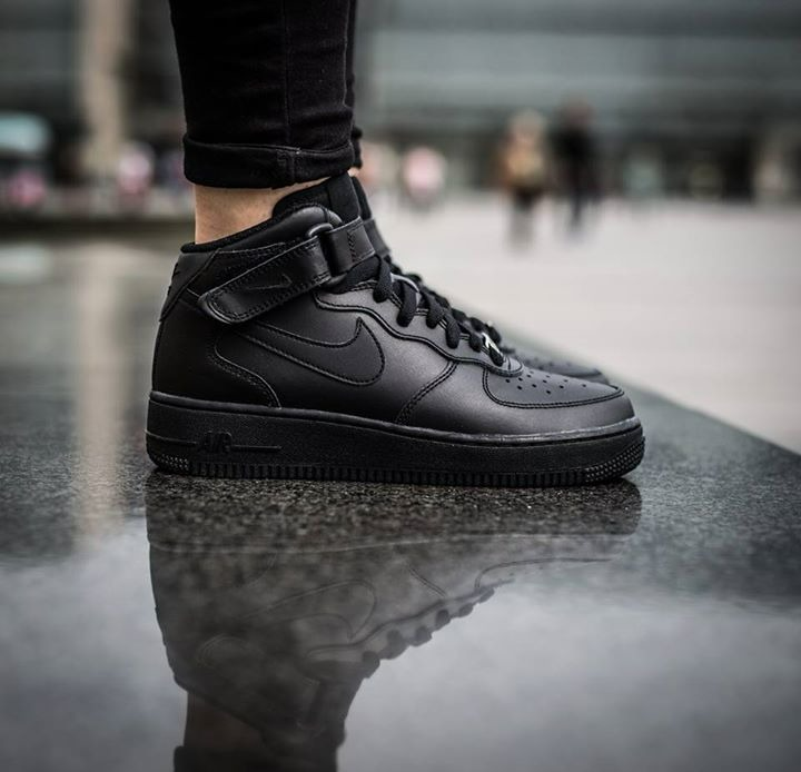 Giày Nike Wmns Air Force 1 '07 Mid 'Black' 366731-001 - Ảnh 3