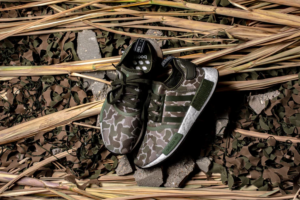 Giay Adidas NMD R1 'Duck Camo' D96617