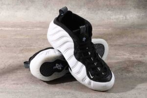 Giay Nike Air Foamposite One Penny PE 'White' DV0815-100
