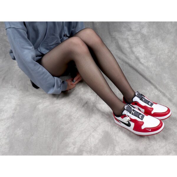 Giày Nike Air Jordan 1 Retro Low Slip Chicago BQ8462-601 - Ảnh 5