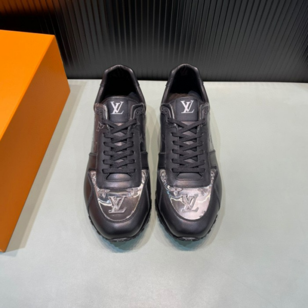 Giày Louis Vuitton Monogram Street Style Plain Deck Shoes Logo 1A8KJA - Ảnh 3