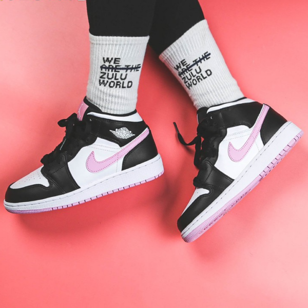 Giày Nike Air Jordan 1 Mid 'White Black Light Arctic Pink' (GS) 555112-103 - Ảnh 5
