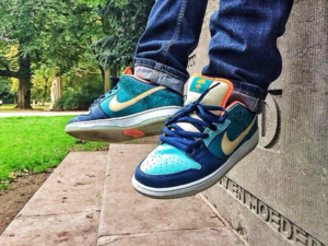 Giay Nike Dunk SB Low 'MIA Skate Shop' 504750-474