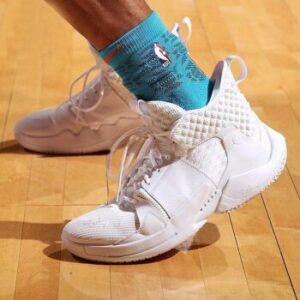 Alternative view of Giày Nike Jordan Why Not Zer0.2 'Triple White' BV6352-101