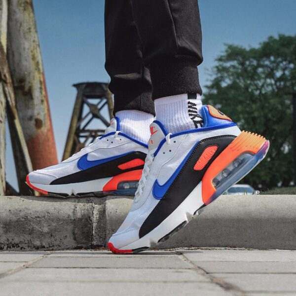Giày Nike Air Max 2090 'Evolution of Icons' DA9357-100 - Ảnh 3