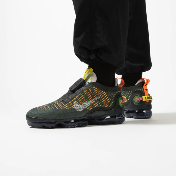Giày Nike Air VaporMax 2020 Flyknit 'Newsprint' CW1765-001 - Ảnh 2