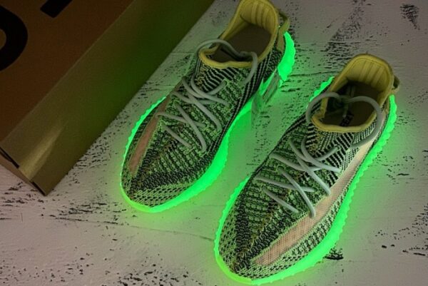 Giày Adidas Yeezy Boost 350 V2 Yeezreel (Reflective) FX4130 - Ảnh 5