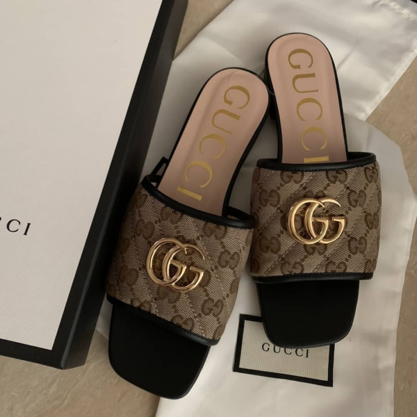 Dép Gucci Women's GG Matelassé Canvas Slide Sandal  619893-KQWM0-9765 - Ảnh 3