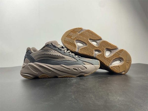 Giày Adidas Yeezy Boost 700 V2 'Mauve' GZ0724 - Ảnh 9
