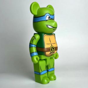 Alternative view of Mô Hình Bearbrick X Teenage Mutant Ninja Turtles Michelangelo 400%