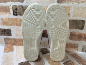 Giay Nike Air Force 1 '07 LV8 'Tartan Plaid' DV0789-100