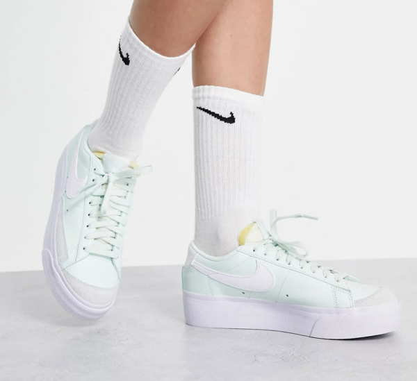 Giày Nike Blazer Low Platform 'Barely Green' DJ0292-300 - Ảnh 3