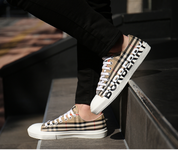 Giày Burberry Vintage check low-top sneakers 8024149 - Ảnh 4