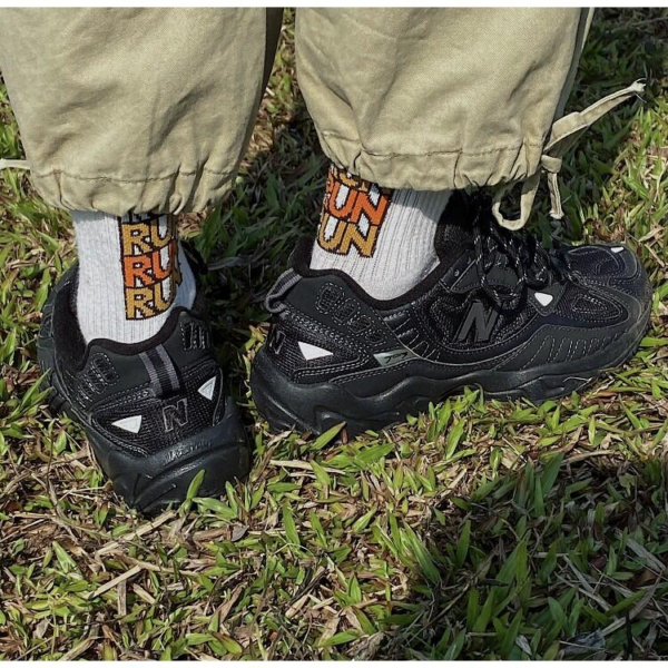 Giày New Balance 703 D 'Triple Black' ML703BC - Ảnh 4