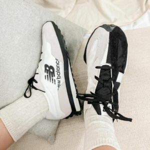 Alternative view of Giày New Balance Foot Locker x 327 'Collective Black' MS327BW1