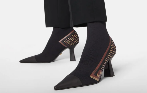 Giày Versace La Greca Signature Sock Boots Black Caramel 1002350-1A01492-5B17V - Ảnh 2