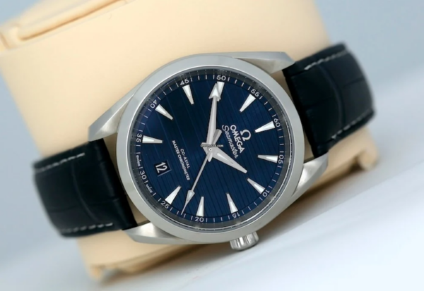 Đồng Hồ Omega Seamaster Aqua Automatic 'Blue' 220-13-38-20-03-001 - Ảnh 2