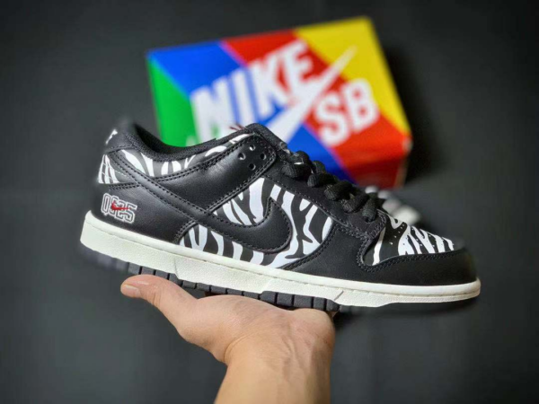 Giày Nike Quartersnacks x Dunk Low SB 'Little Debbie's Zebra Cakes' DM3510-001 - Ảnh 5