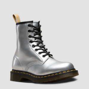 Alternative view of Giày Dr.Martens Vegan 1460 Metallic Chrome 'Silver' 24865040