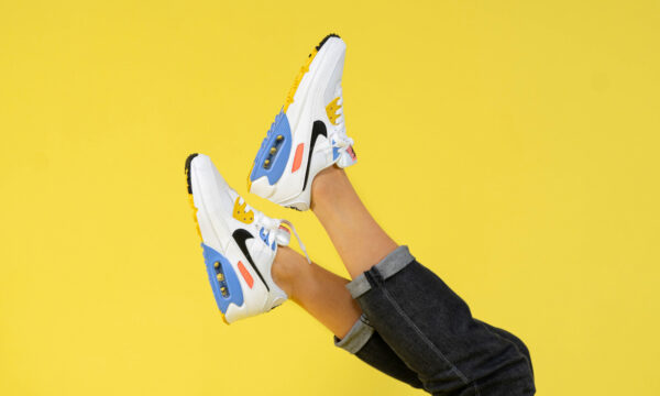 Giày Nike Wmns Air Max 90 'Solar Flare' CZ3950-100 - Ảnh 9
