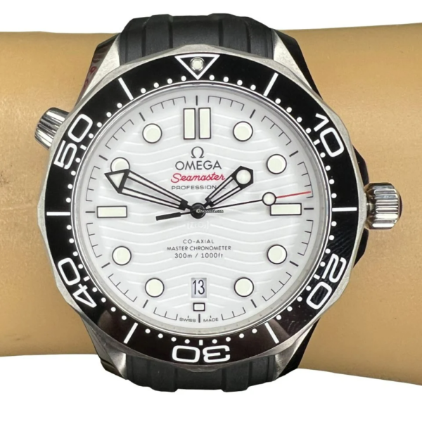 Đồng Hồ Omega Seamaster Automatic 'Black' 210-32-42-20-04-001 - Ảnh 2