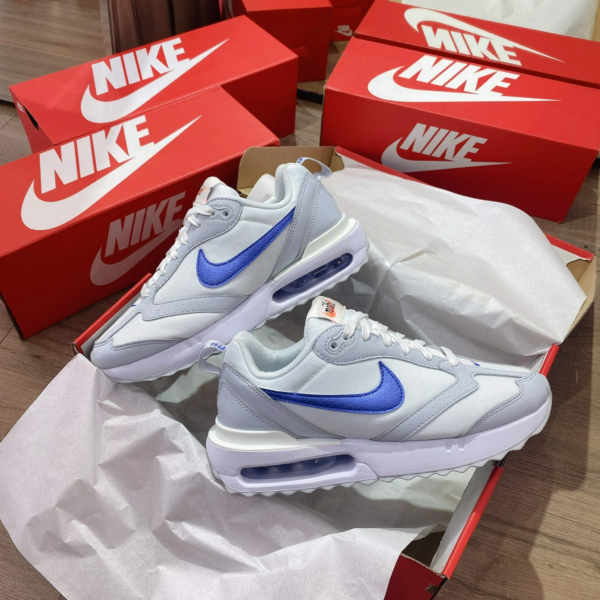 Giày Nike Air Max Dawn 'White Medium Blue' DR2395-100 - Ảnh 3