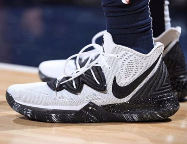 Giày Nike Kyrie 5 'Oreo' AO2918-100 - Ảnh 5
