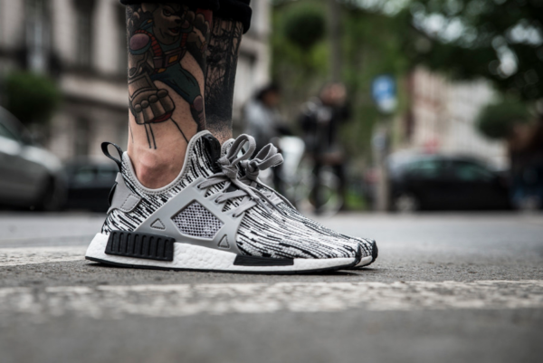 Giày Adidas NMD XR1 Primeknit 'Oreo' BY1910 - Ảnh 4