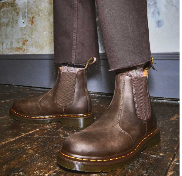 Giày Dr Martens 2976 Yellow Stitch Crazy Horse Leather Chelsea Boots 27486201 - Ảnh 3