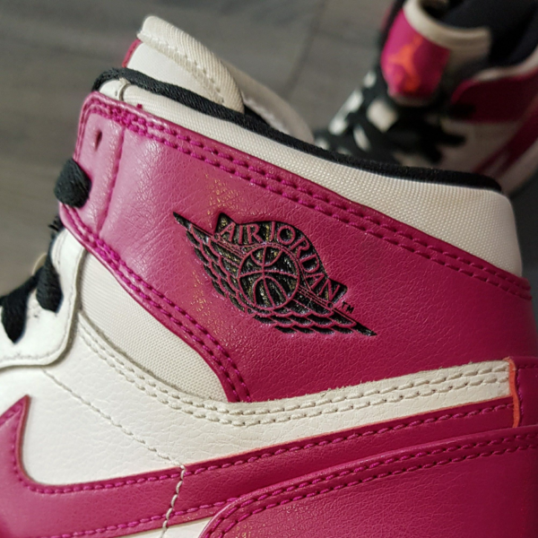 Giày Nike Air Jordan 1 Retro High GS 'White Sport Fuchsia' 332148-108 - Ảnh 5
