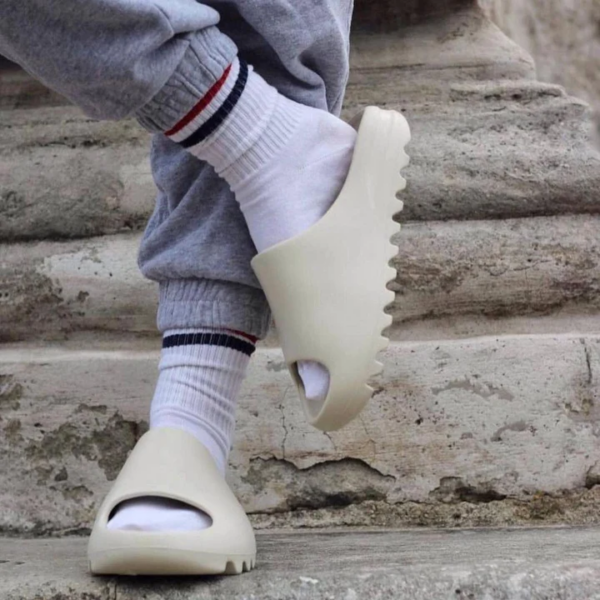 Dép Adidas Yeezy Slide Bone FW6345 - Ảnh 3