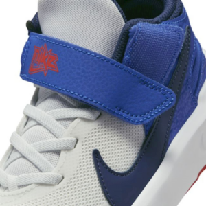 Giay Nike Team Hustle D 10 FlyEase Older Kids' 'White Blue' DD7303-103