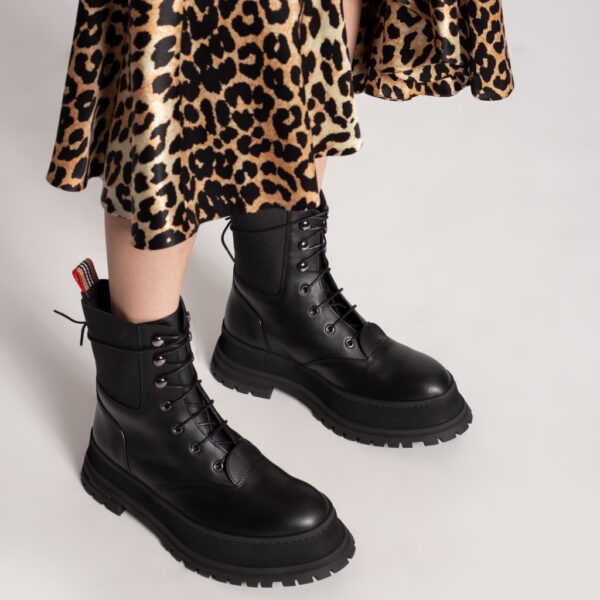 Giày Burberry Iconic Stripe Detail Chunk Boots 'Black' 8034295 - Ảnh 3