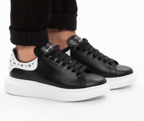Giày Alexander McQueen Studded Oversized Sneaker 'White Black' 553776-WHGP5-1070 - Ảnh 4