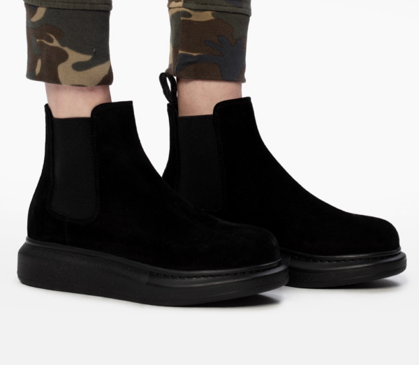 Giày Alexander McQueen Hybrid Chelsea Boot In Black Suede 586398-WHXK6-1000 - Ảnh 3