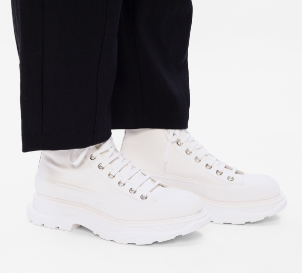 Giày Alexander McQueen Tread Slick Boots 'White' 604254-W4L32-9000 - Ảnh 2