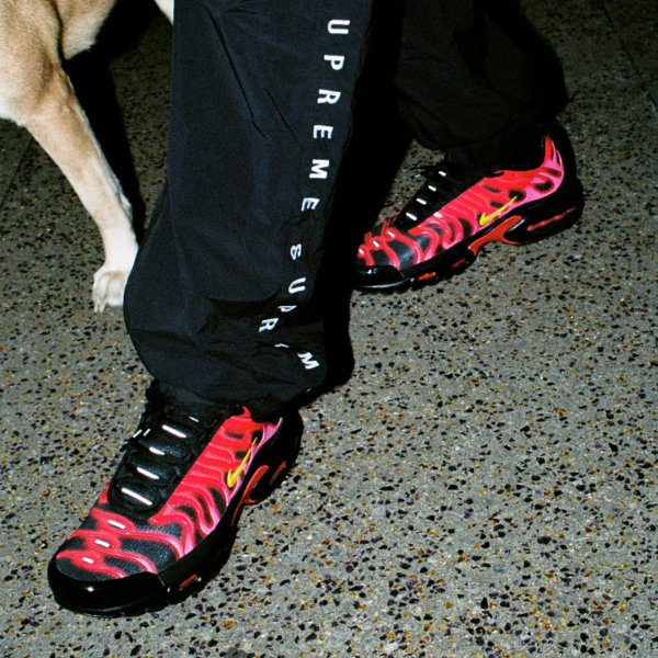 Giày Nike Supreme x Air Max Plus TN 'University Red' DA1472-600 - Ảnh 5