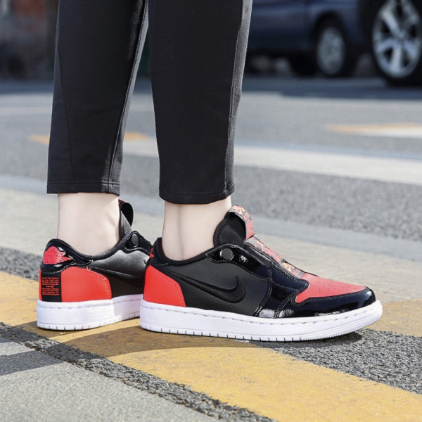 Giày Nike Wmns Air Jordan 1 Low Slip 'Infra-Bred'  AV3918-600 - Ảnh 2
