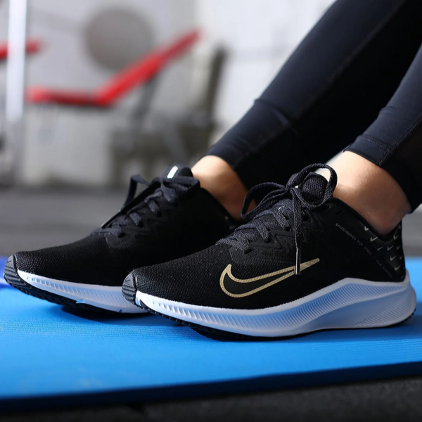 Giày Nike Quest 3 Premium Mini Swooshes CV0149-001 - Ảnh 2