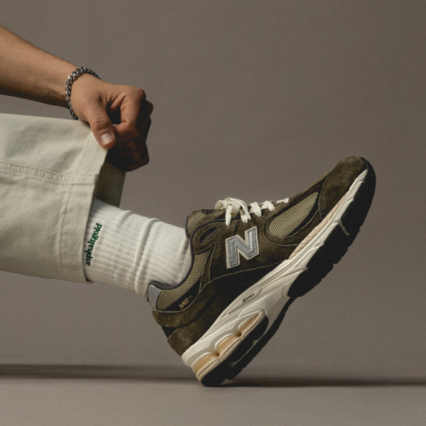 Giày New Balance 2002R 'Olive' M2002RHN - Ảnh 2