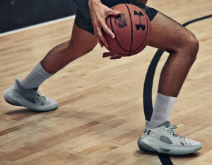 Alternative view of Giày Under Armour HOVR Havoc 3 'Grey Metallic Silver' 3023088-102