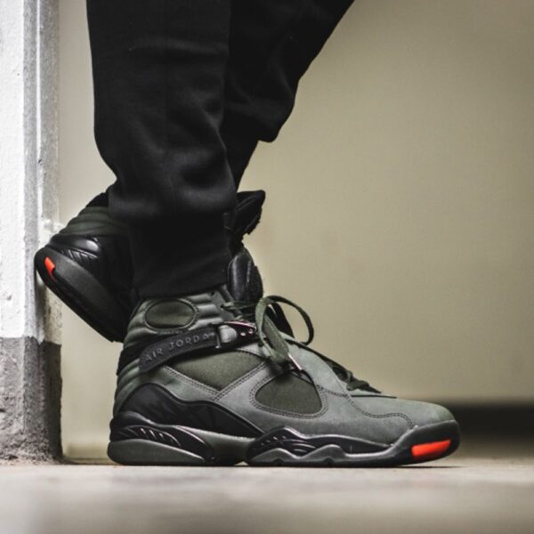 Giày Nike Air Jordan 8 Retro 'Take Flight' 305381-305 - Ảnh 3