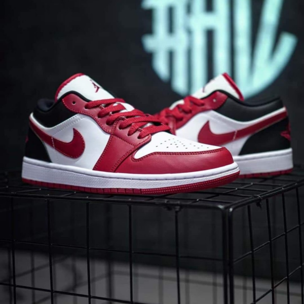 Giày Nike Air Jordan 1 Low Reverse 'Black Toe' DC0774-160 - Ảnh 6
