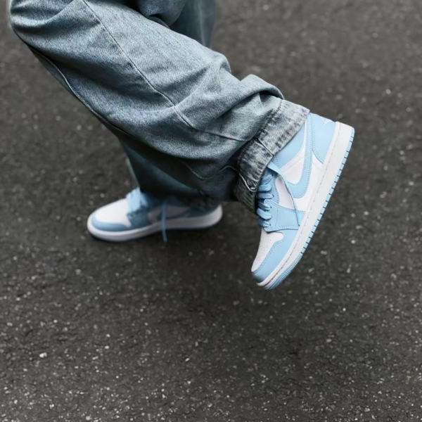 Giày Nike Air Jordan 1 Low 'Aluminum' DC0774-141 - Ảnh 2