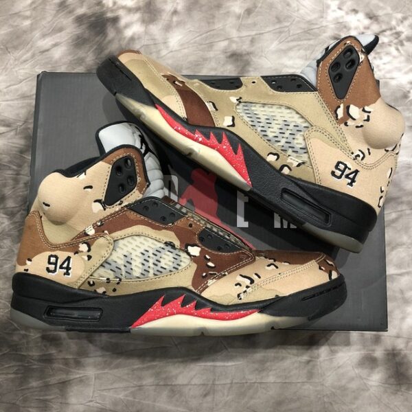 Giày Nike Supreme x Air Jordan 5 Retro 'Desert Camo' 824371-201 - Ảnh 5